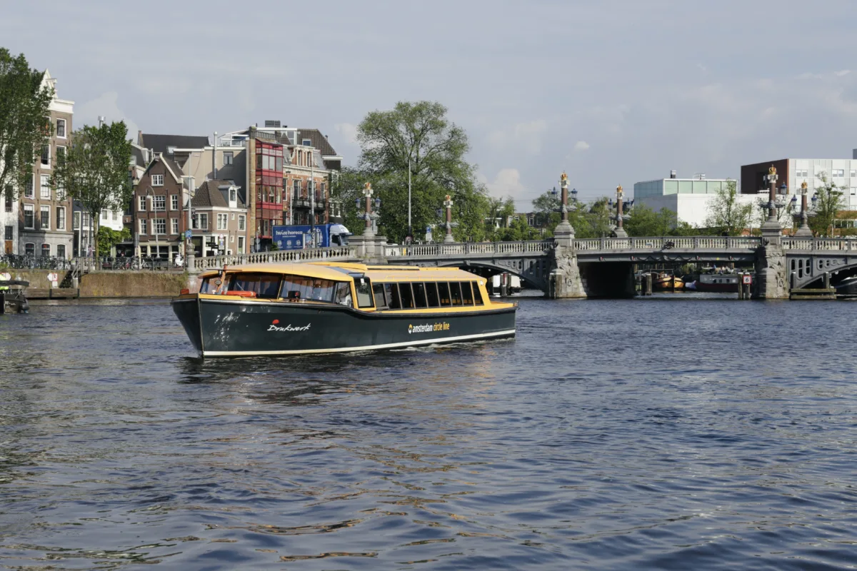 Boten • Amsterdam Circle Line - Méér dan een Rondvaart